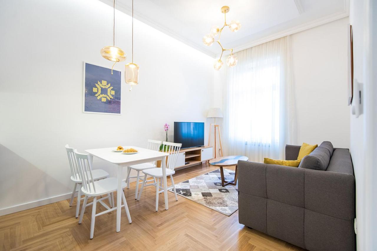 Luxury Suite In City Centre Saraybosna Dış mekan fotoğraf